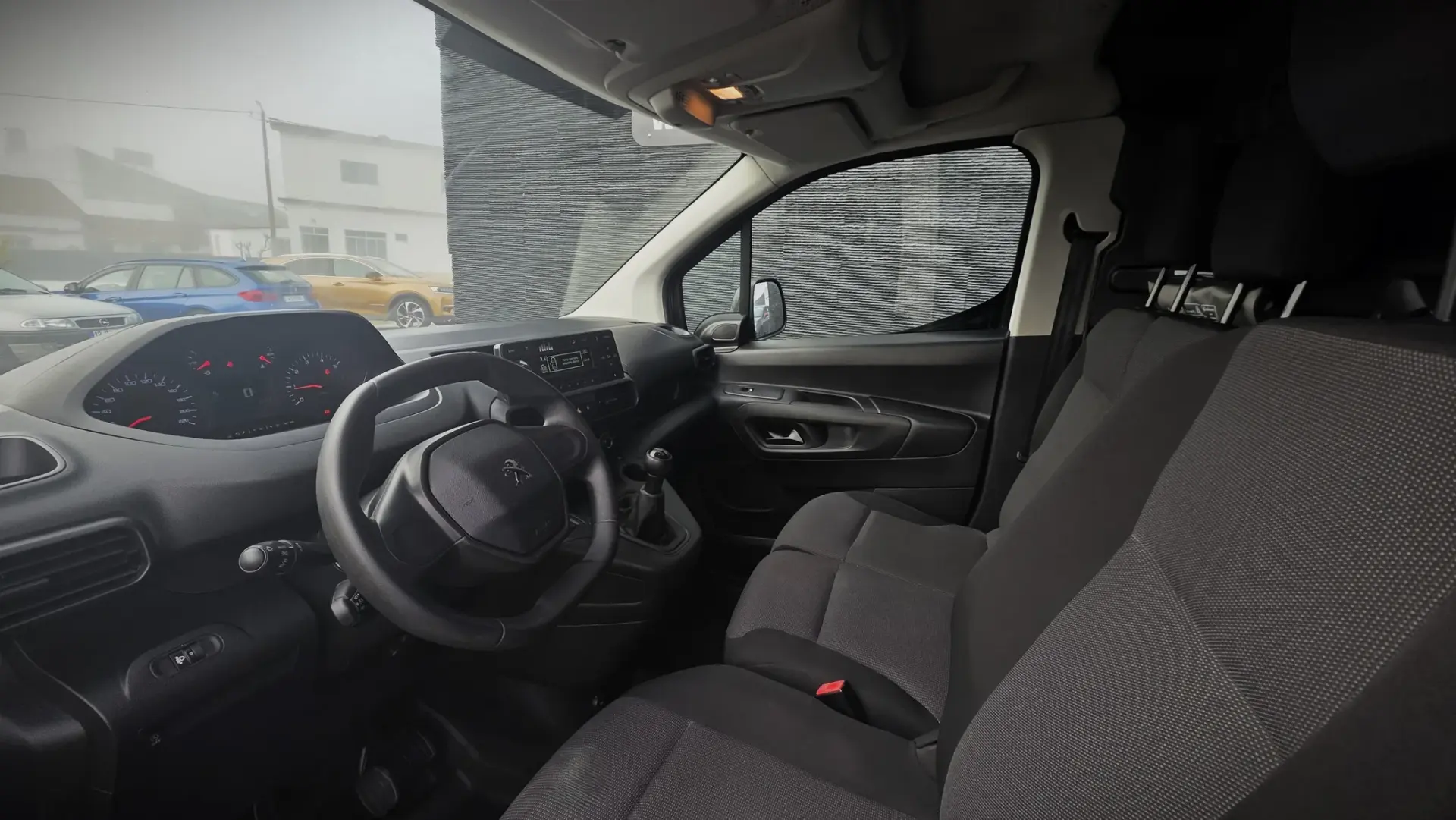 Peugeot Partner 1.5 BlueHDi Pro Standard 12