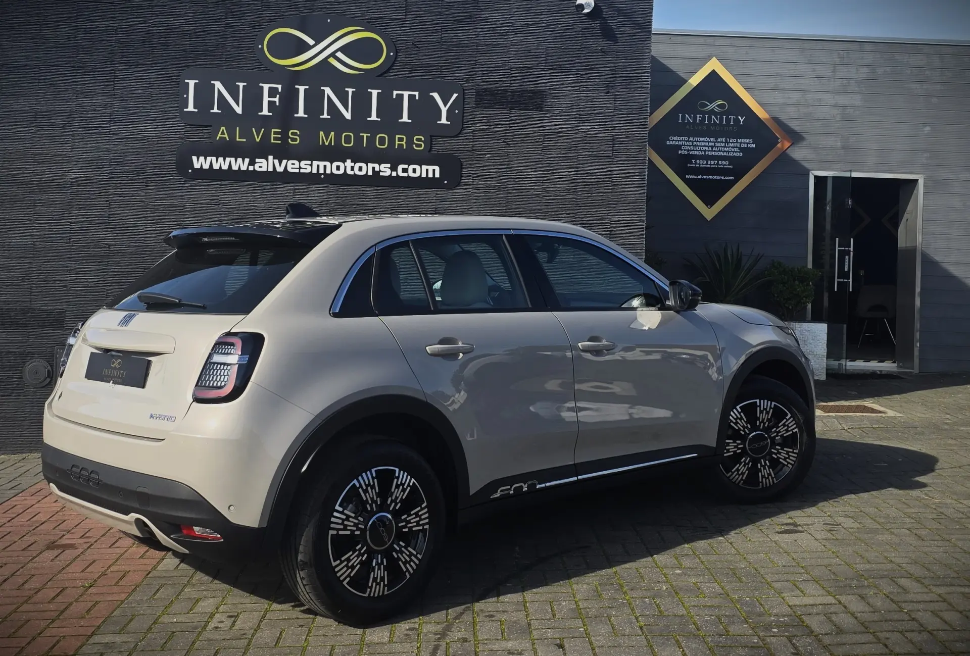 Fiat 600 1.2 Hybrid Sport 7