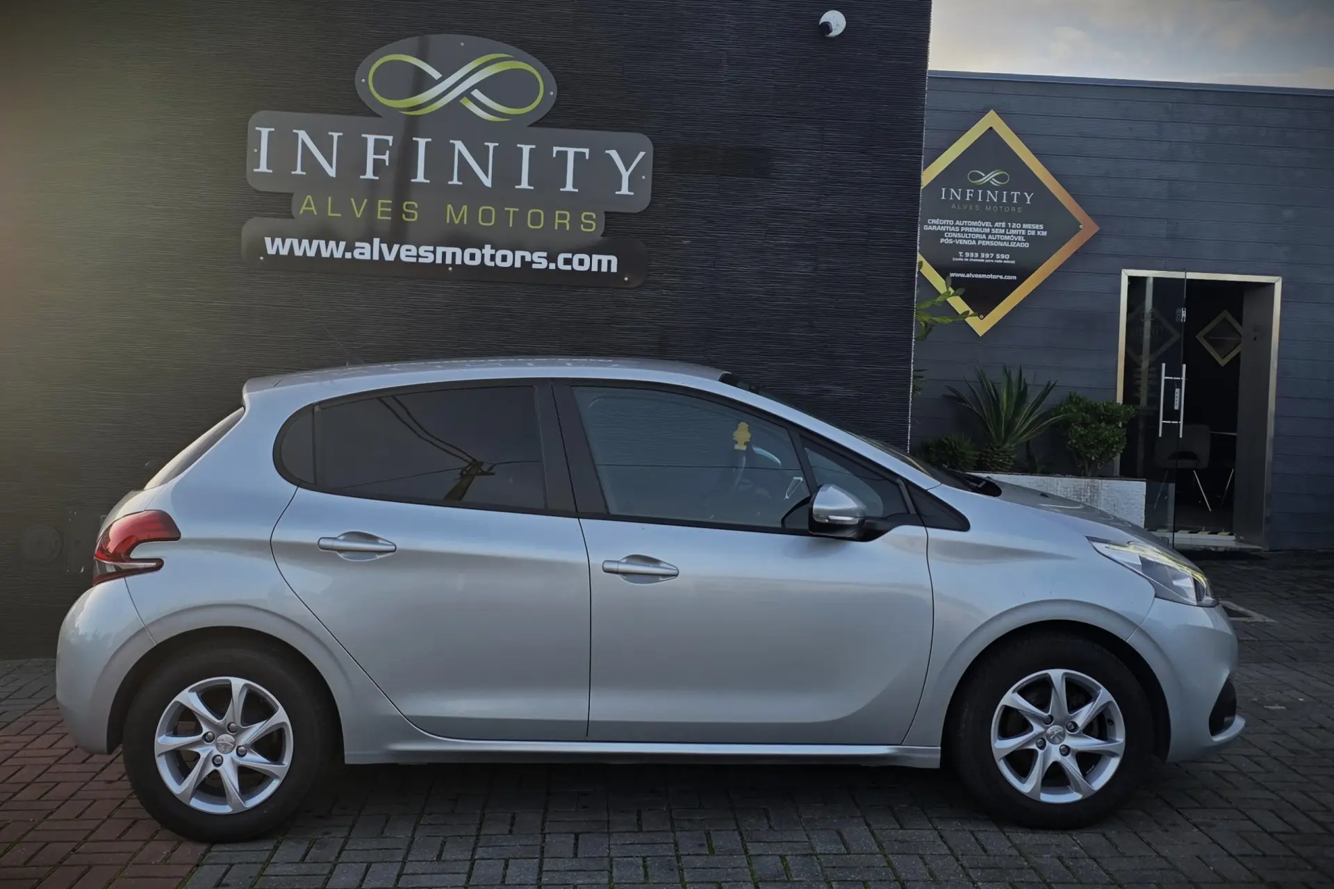 Peugeot 208 1.2 PureTech Active 6