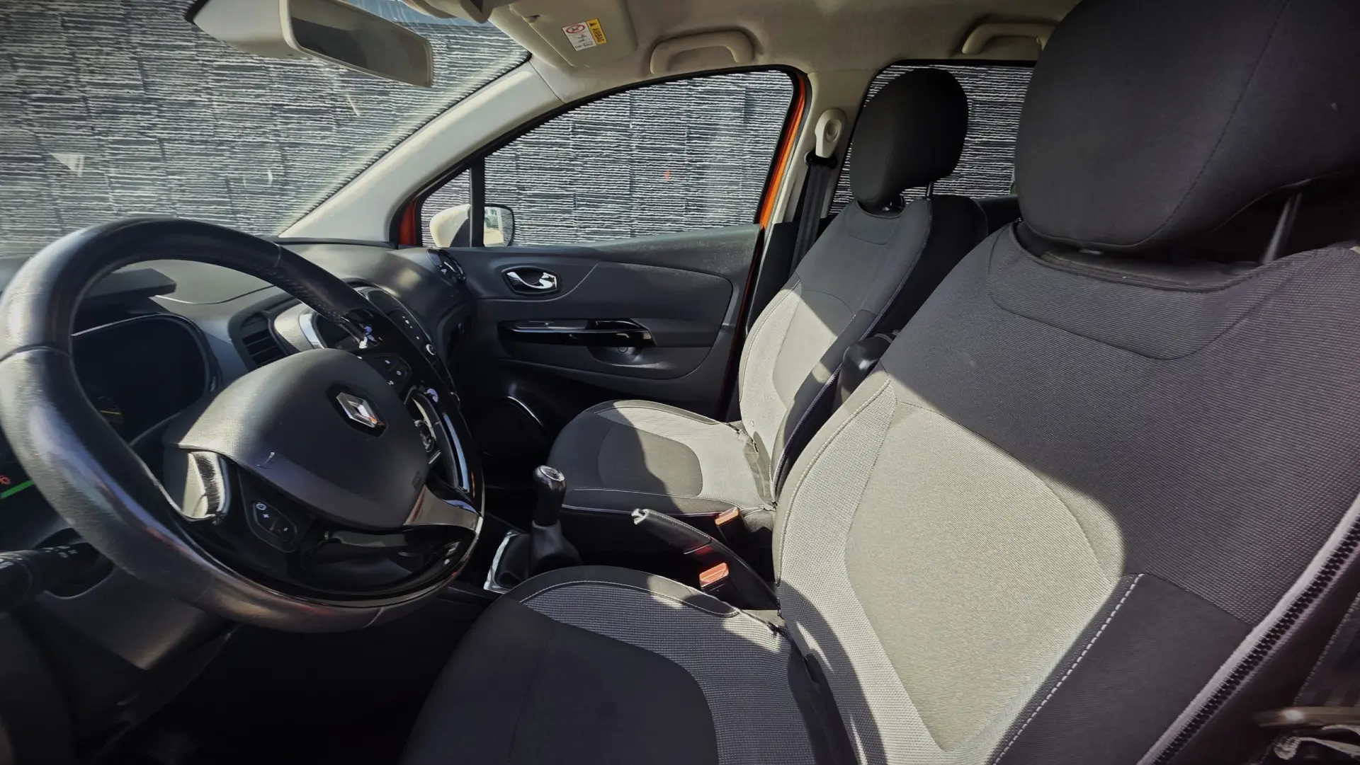 Renault Captur 1.5 dCi Exclusive 12