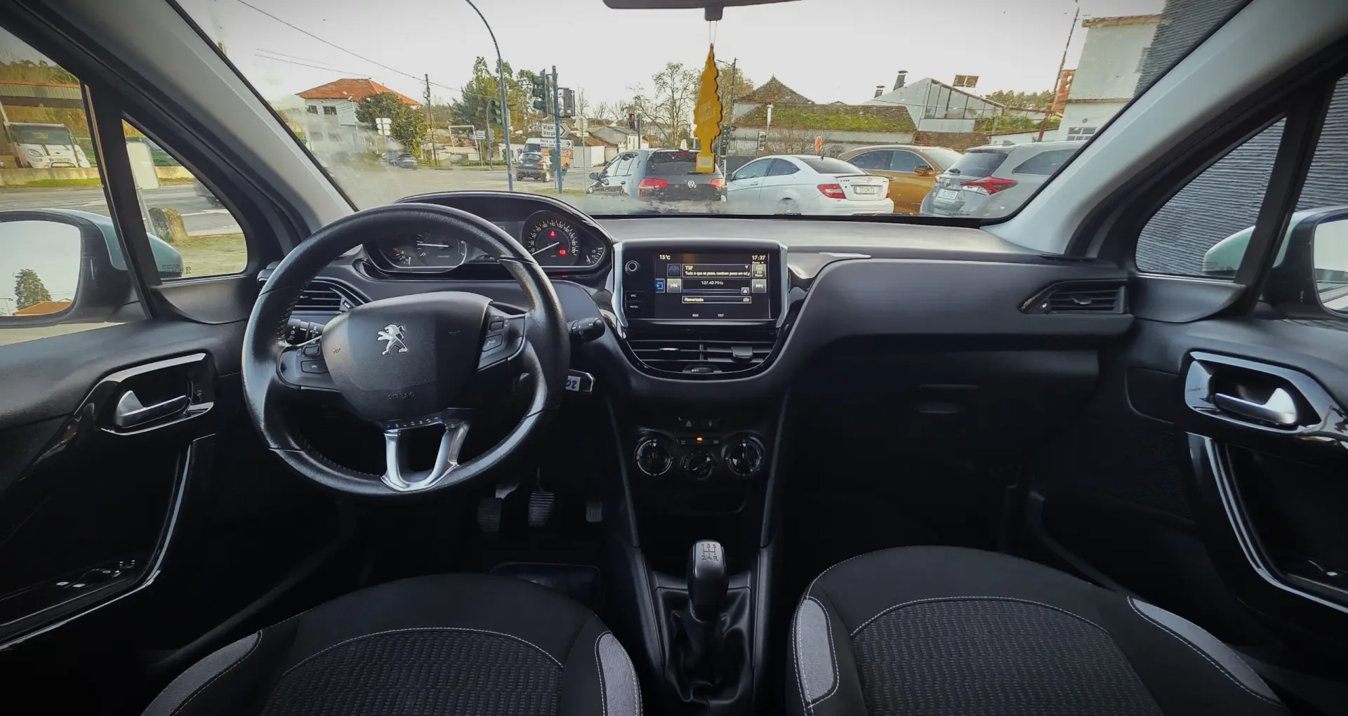 Peugeot 208 1.2 PureTech Active 11