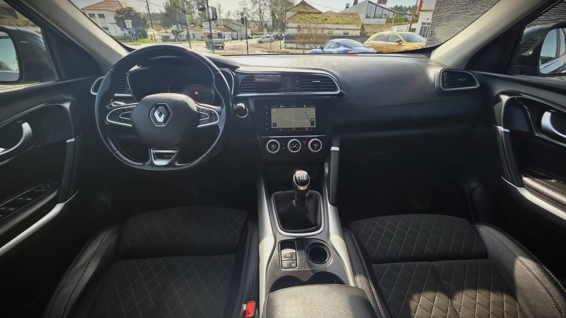 Renault Kadjar 1.5 dCi Intens 10