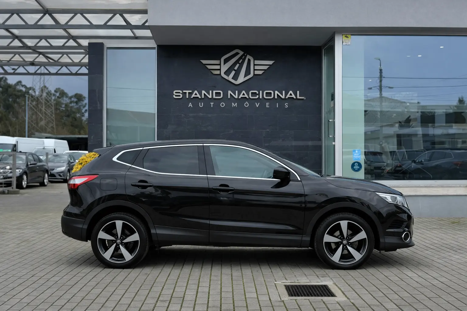 Nissan Qashqai 1.5 dCi tekna 4