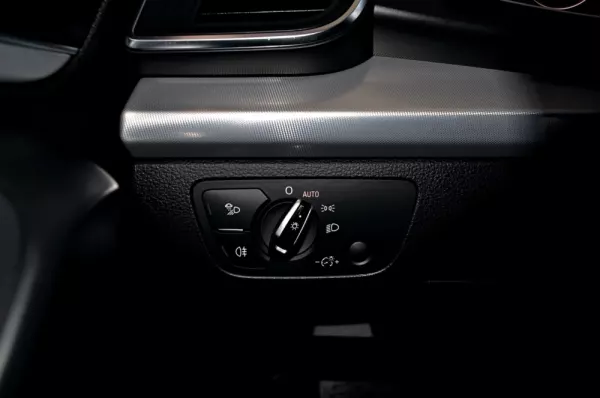 Audi Q5 2.0 TDi quattro Sport S-tronic 11