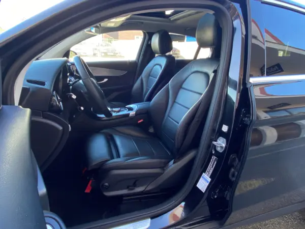 Mercedes-Benz GLC 220 d 4Matic 9G-TRONIC Exclusive 8