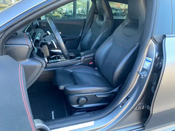 Mercedes-Benz CLA 250 e Shooting Brake AMG Line 7