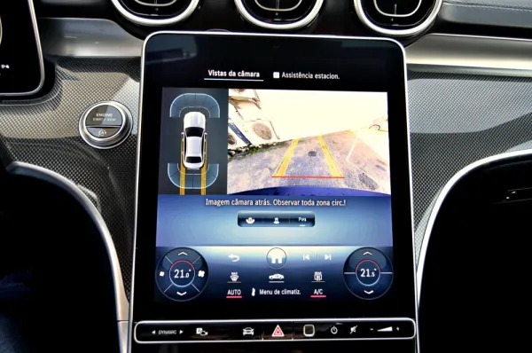 Mercedes-Benz C 300 d AMG Line 32