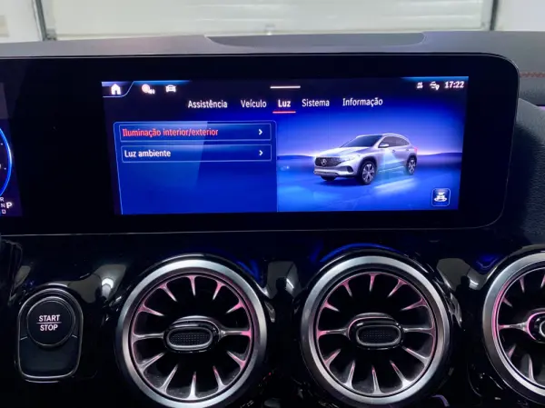 Mercedes-Benz EQA 250+ AMG Line 36