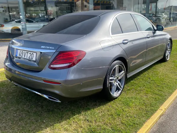 Mercedes-Benz E 220 d AMG Line 40