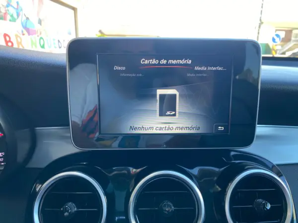 Mercedes-Benz GLC 220 d 4Matic 9G-TRONIC Exclusive 30