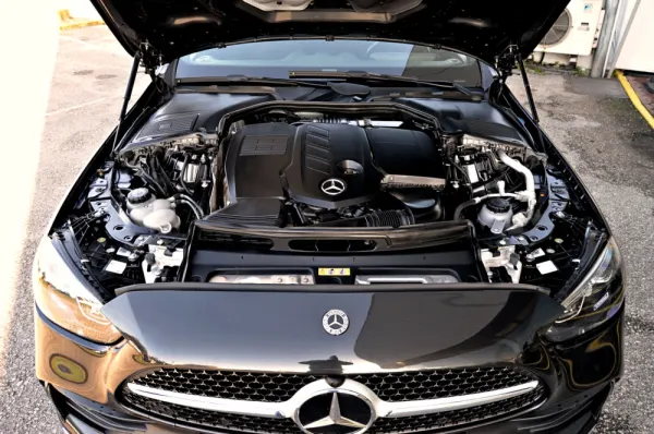 Mercedes-Benz C 300 d AMG Line 37