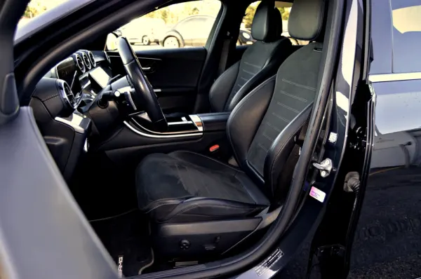 Mercedes-Benz C 300 d AMG Line 8