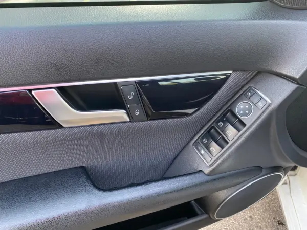 Mercedes-Benz C 200 CDi Classic BE 11