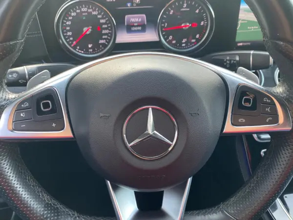 Mercedes-Benz E 220 d AMG Line 15