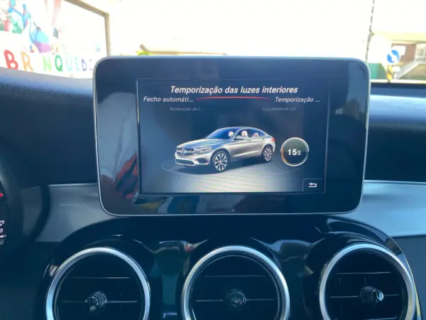 Mercedes-Benz GLC 220 d 4Matic 9G-TRONIC Exclusive 38