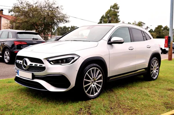 Mercedes-Benz GLA 250 e AMG Line 3