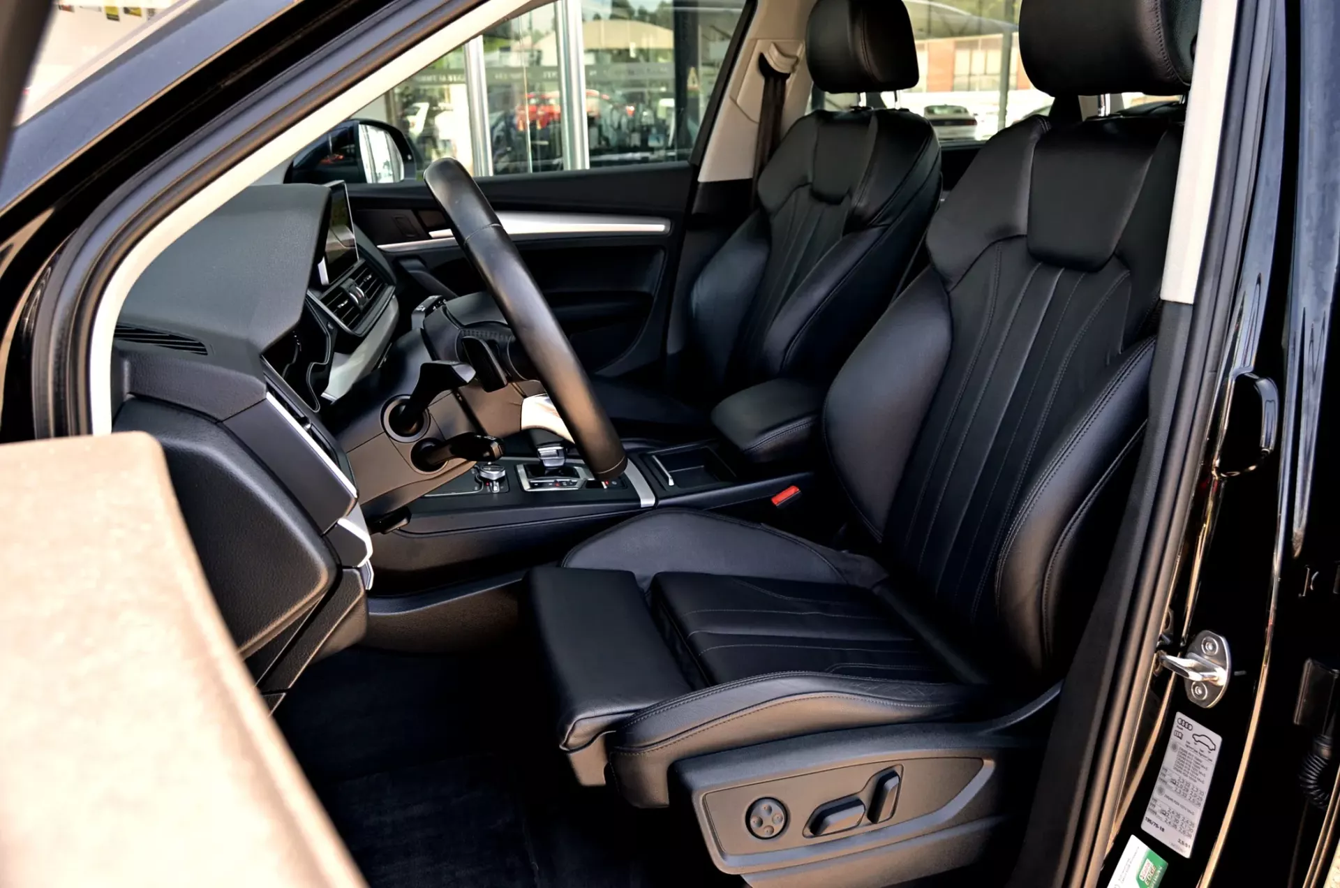 Audi Q5 2.0 TDi quattro Sport S-tronic 8