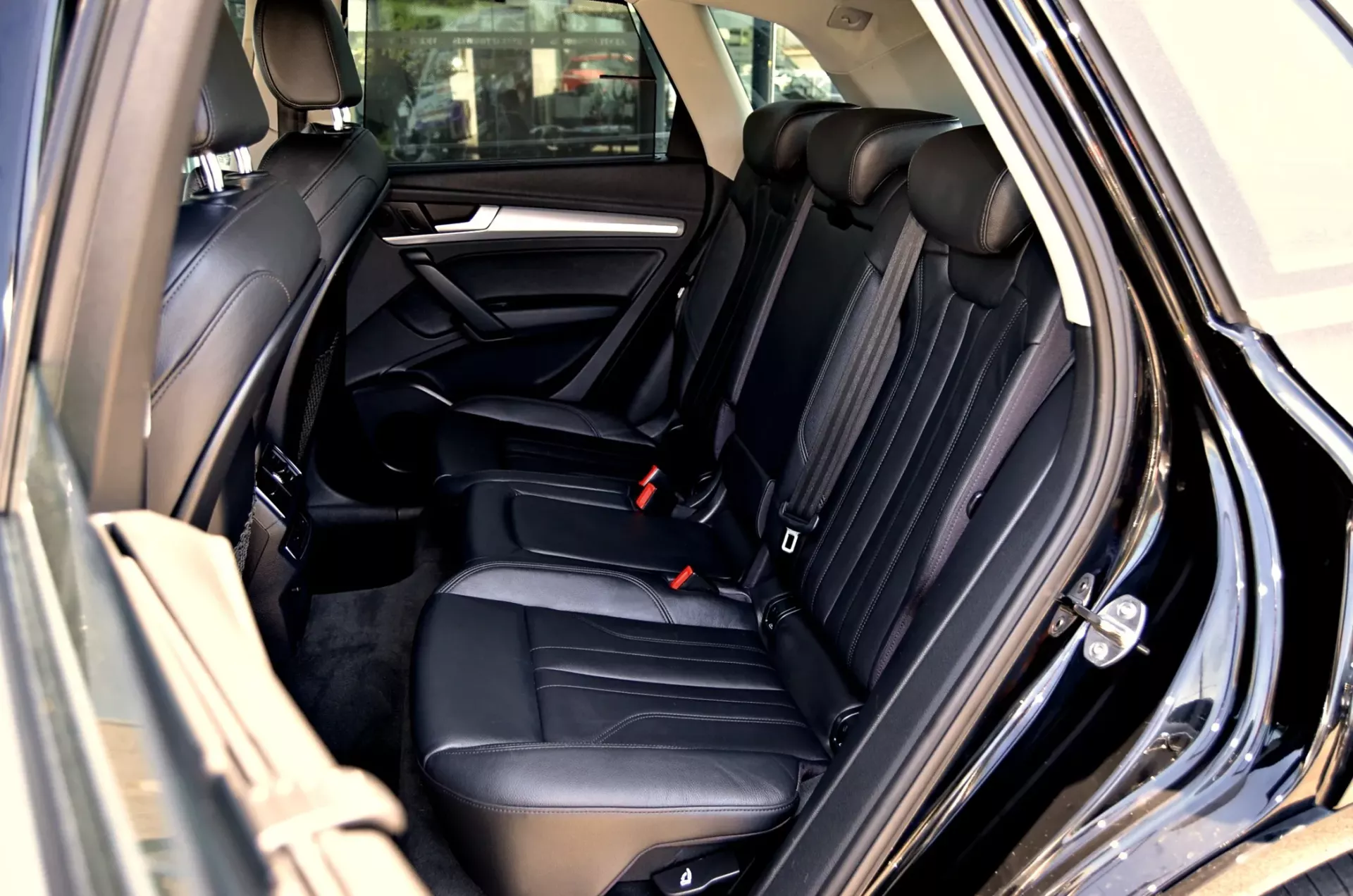 Audi Q5 2.0 TDi quattro Sport S-tronic 9