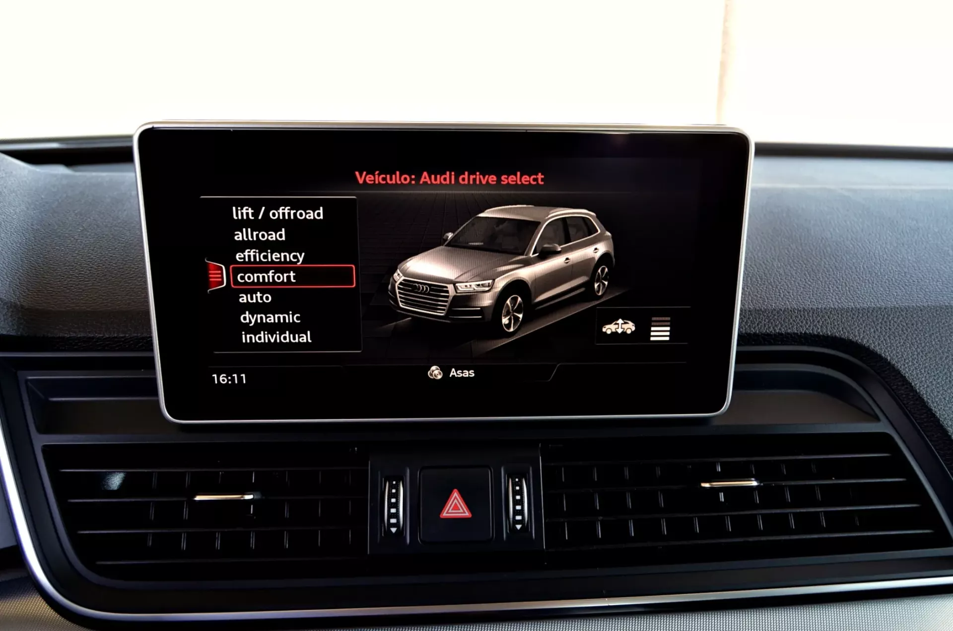 Audi Q5 2.0 TDi quattro Sport S-tronic 32