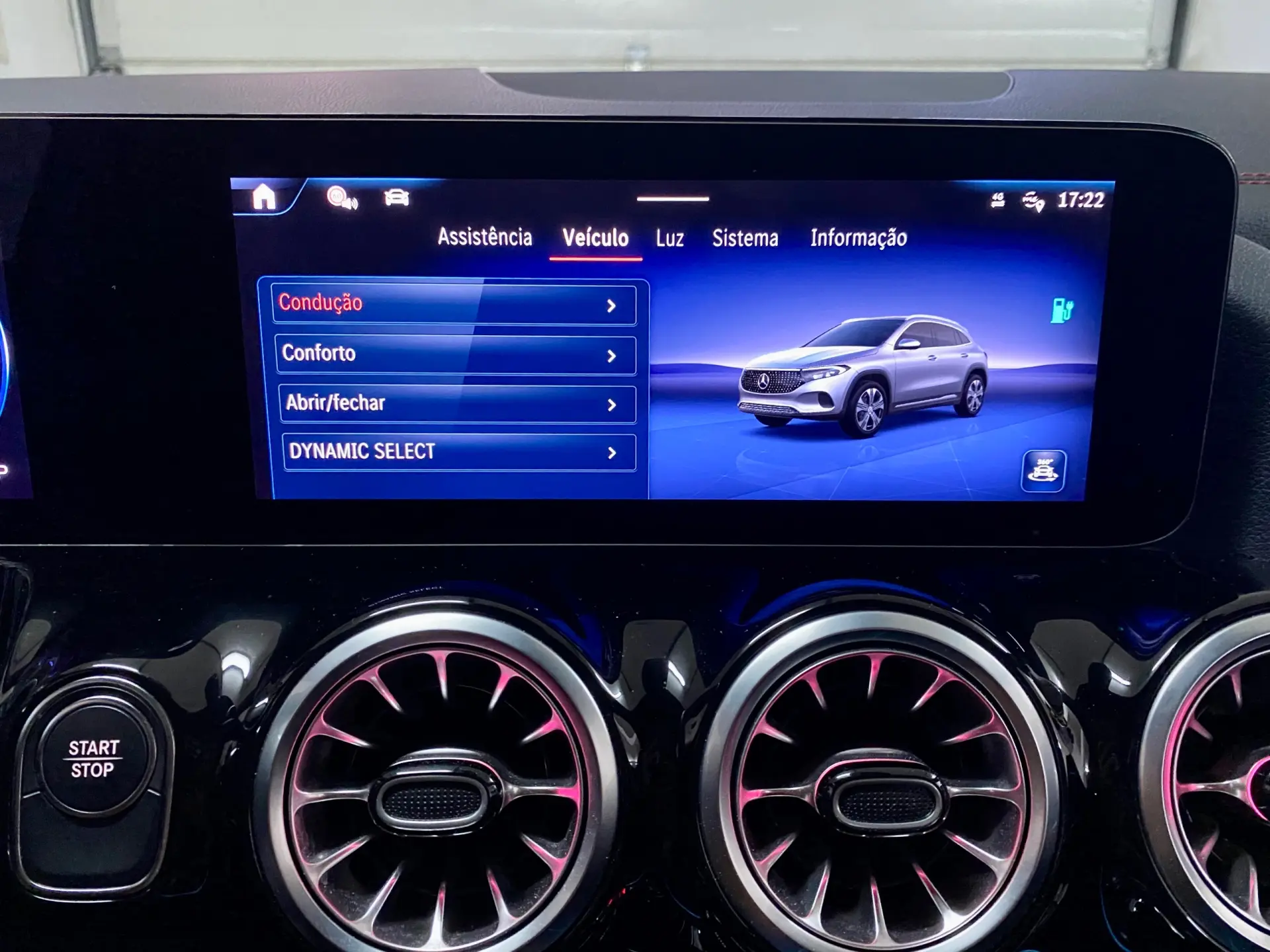 Mercedes-Benz EQA 250+ AMG Line 35