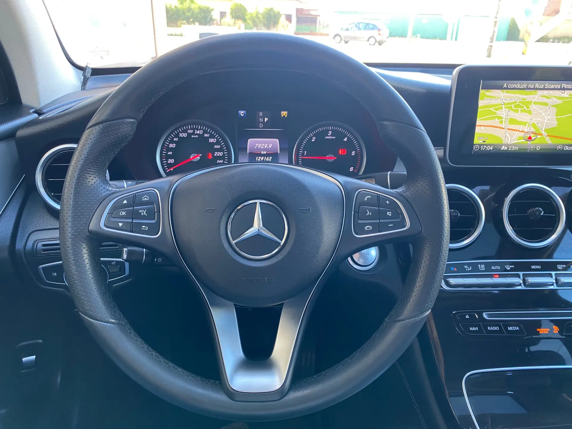 Mercedes-Benz GLC 220 d 4Matic 9G-TRONIC Exclusive 15
