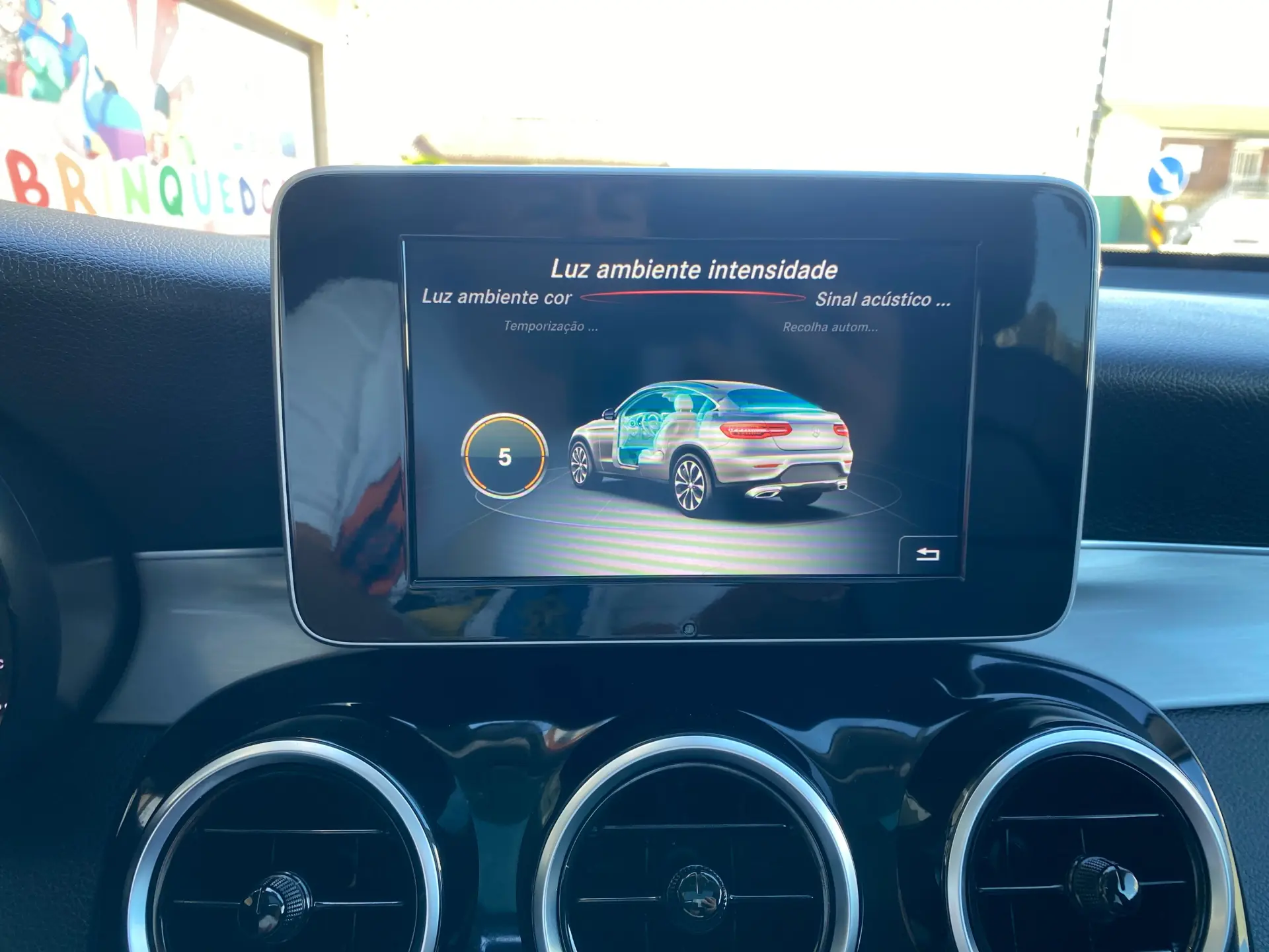 Mercedes-Benz GLC 220 d 4Matic 9G-TRONIC Exclusive 42