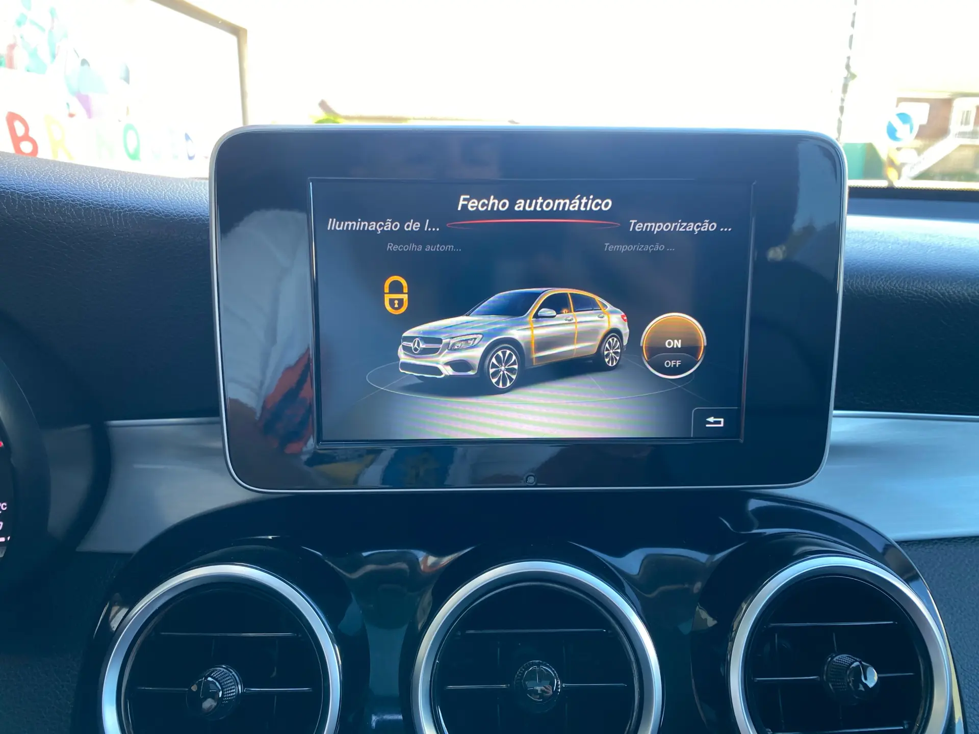 Mercedes-Benz GLC 220 d 4Matic 9G-TRONIC Exclusive 37