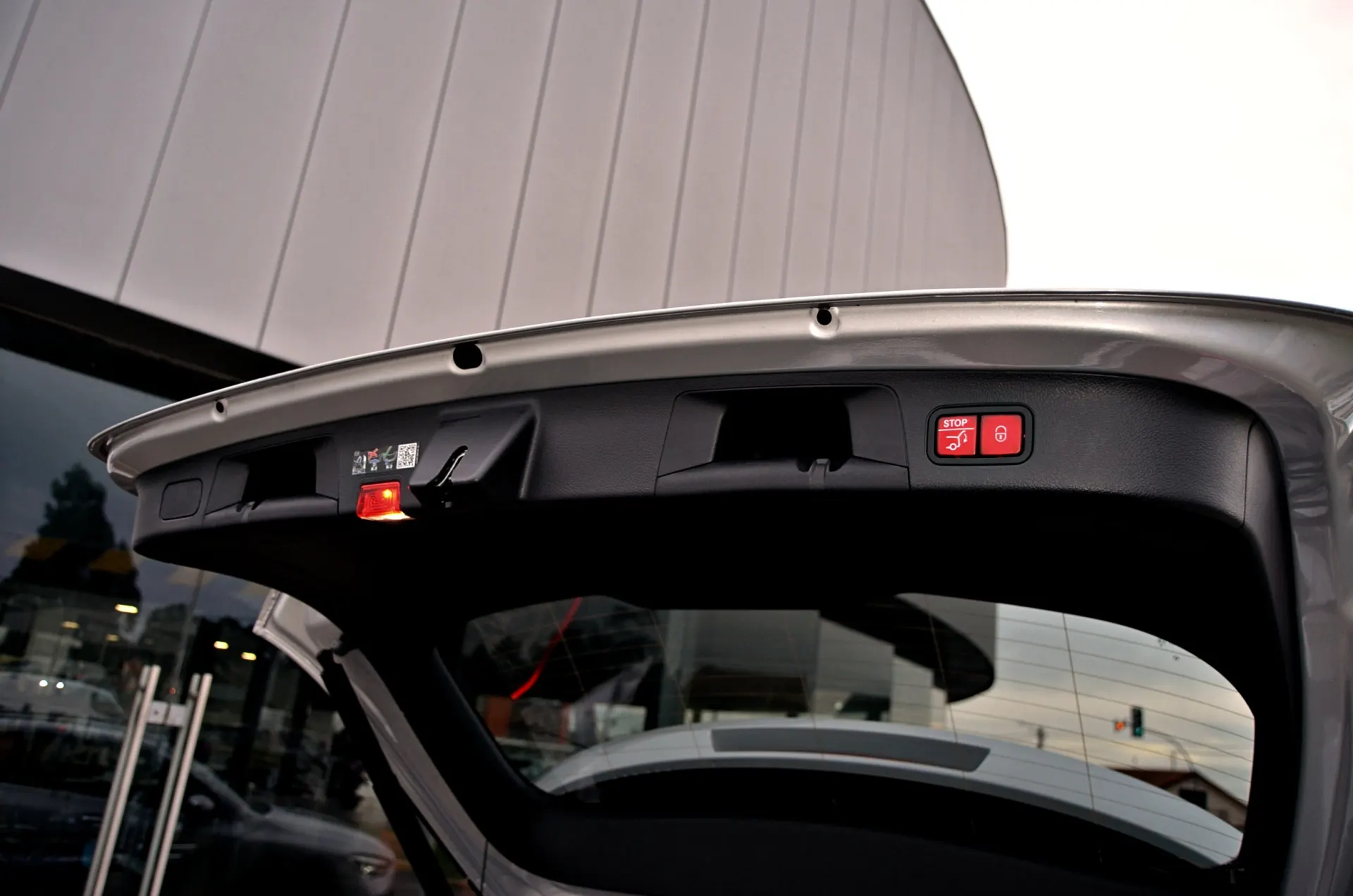 Mercedes-Benz GLA 250 e AMG Line 47