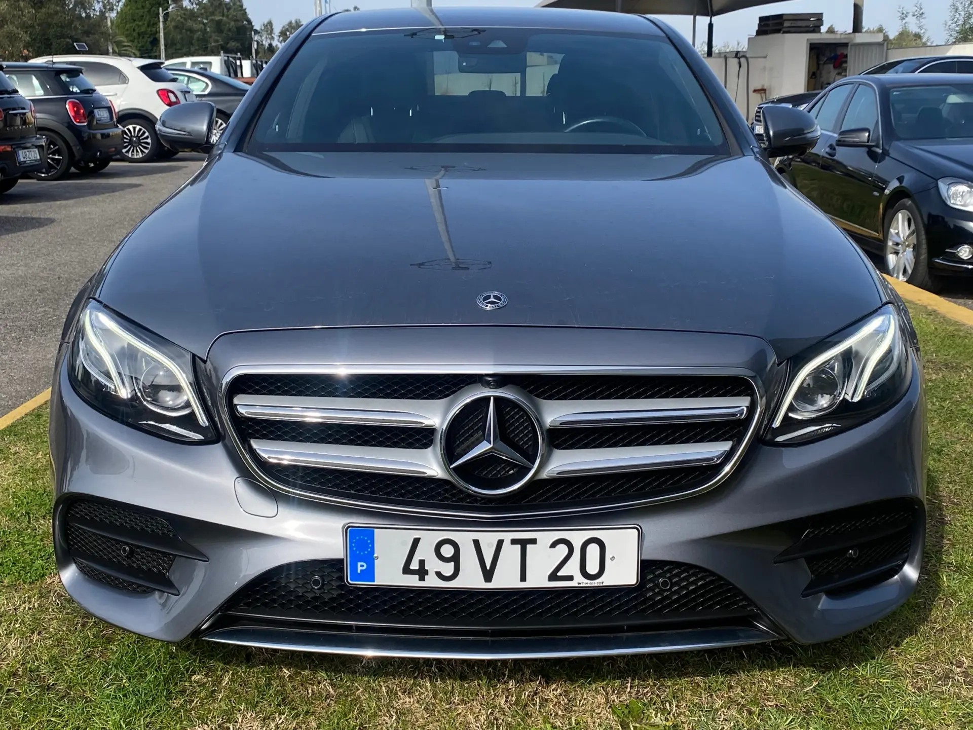 Mercedes-Benz E 220 d AMG Line 2