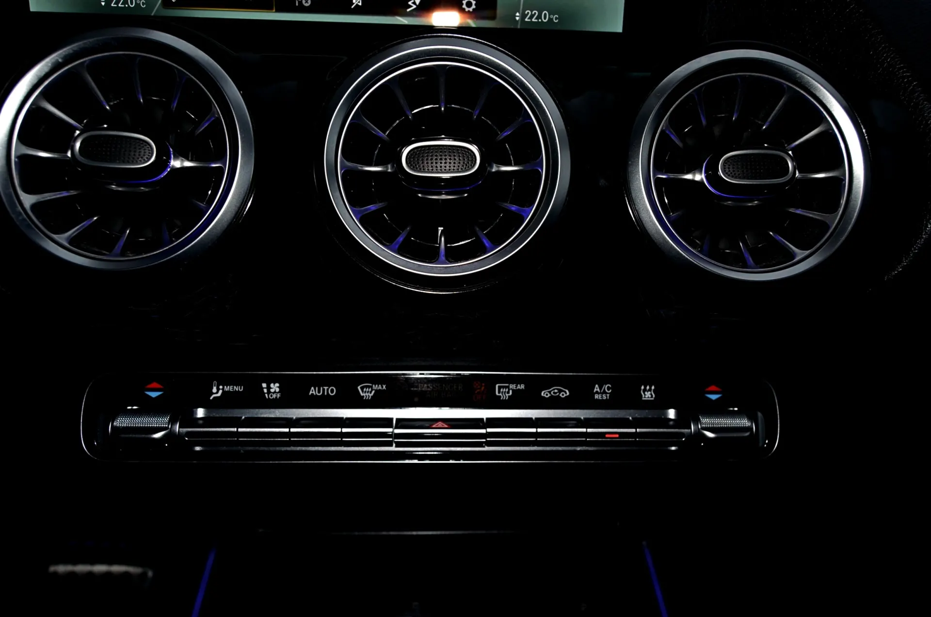 Mercedes-Benz GLA 250 e AMG Line 19