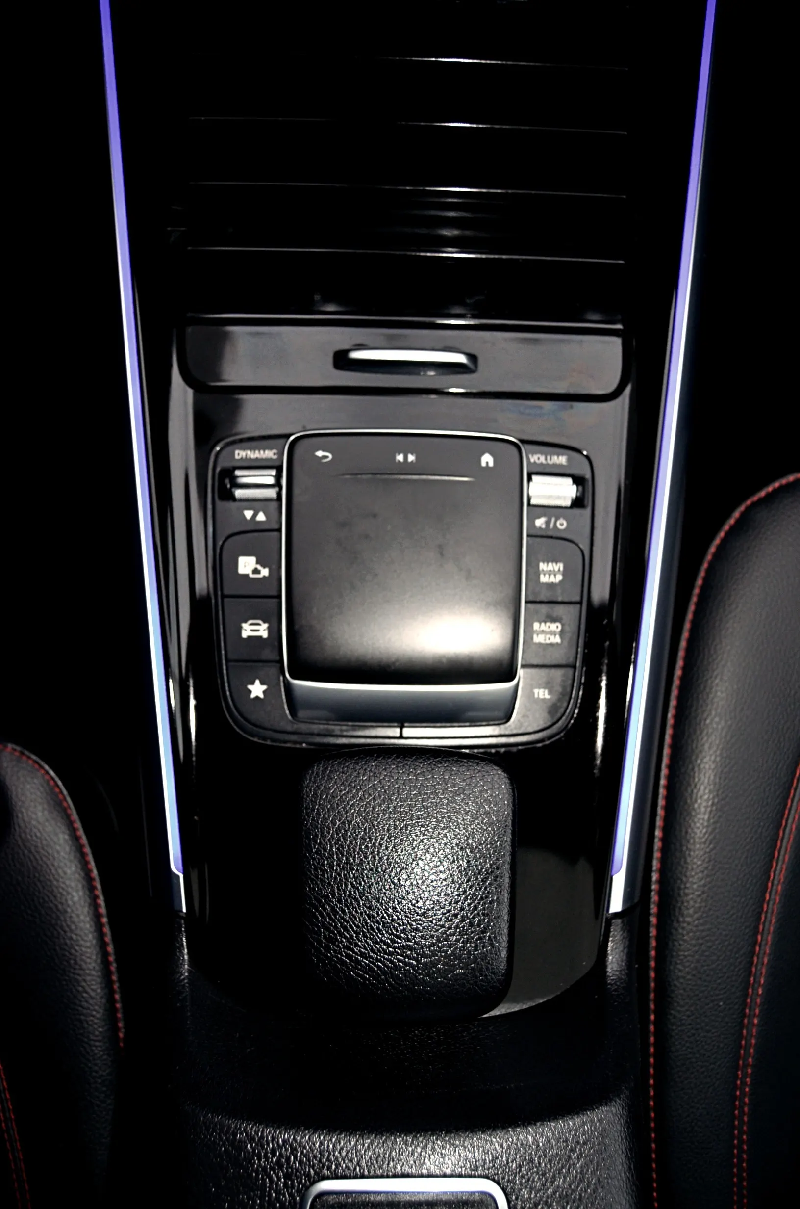 Mercedes-Benz GLA 250 e AMG Line 20