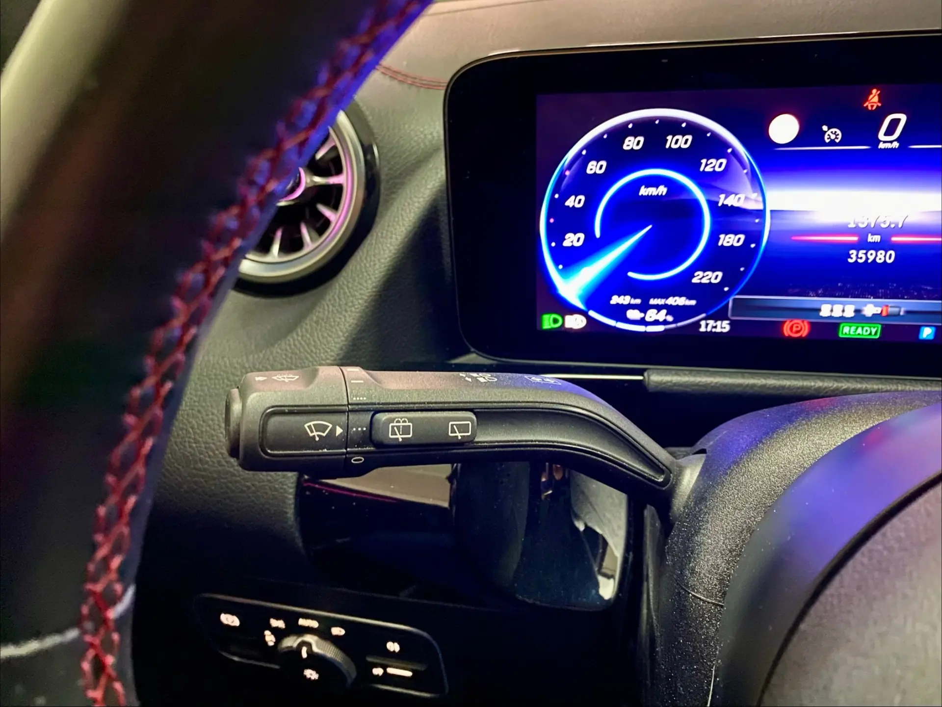 Mercedes-Benz EQA 250+ AMG Line 14