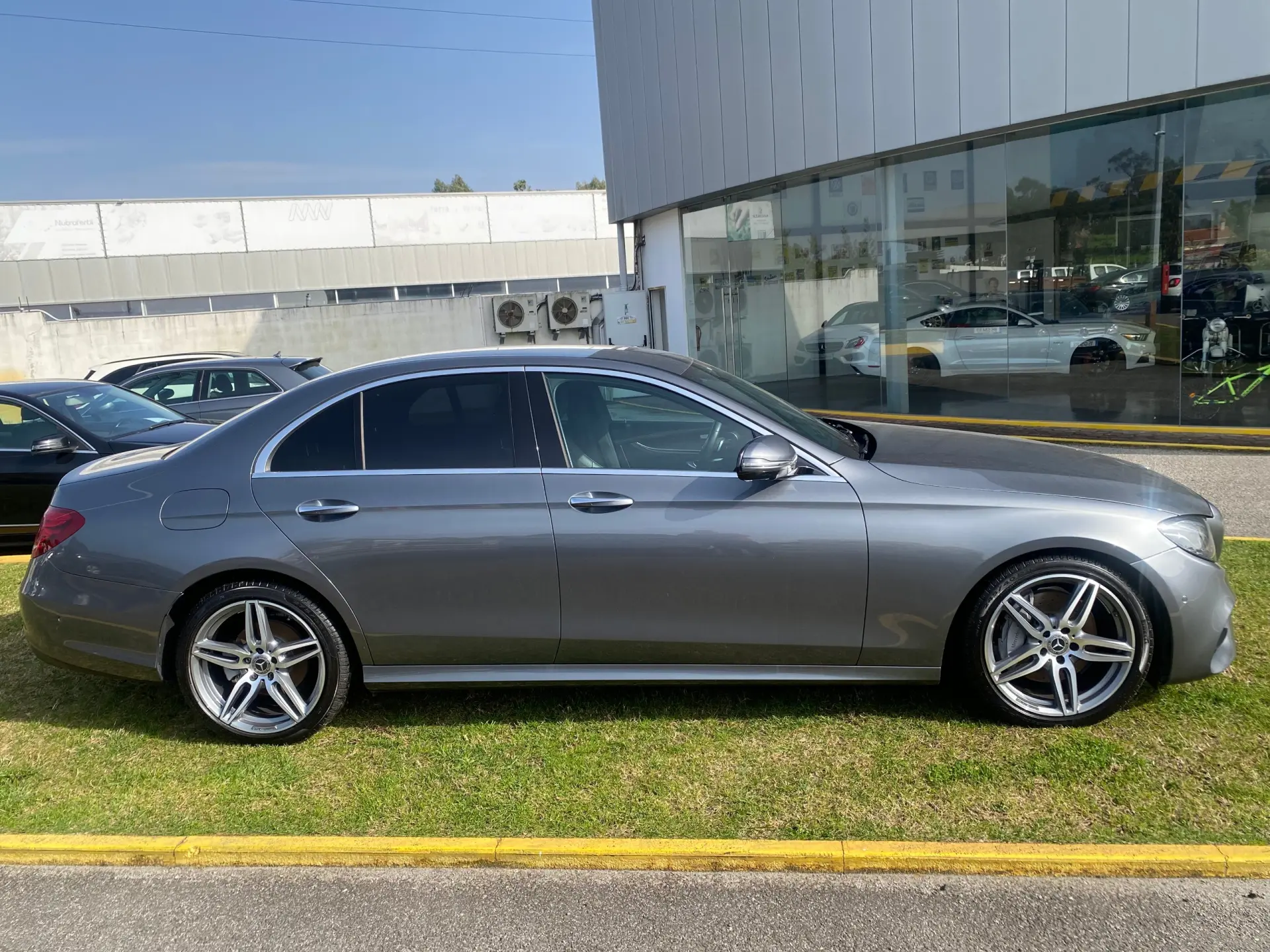 Mercedes-Benz E 220 d AMG Line 41