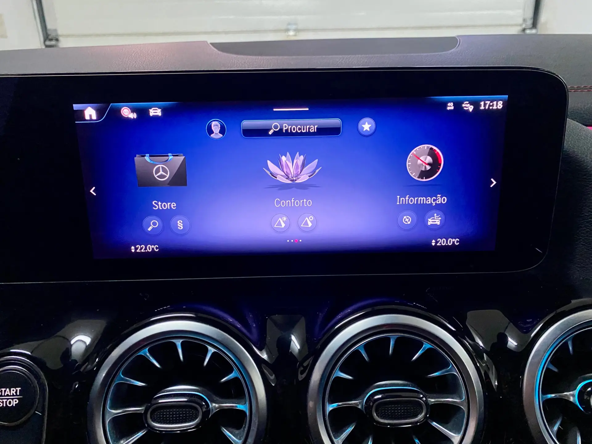 Mercedes-Benz EQA 250+ AMG Line 24