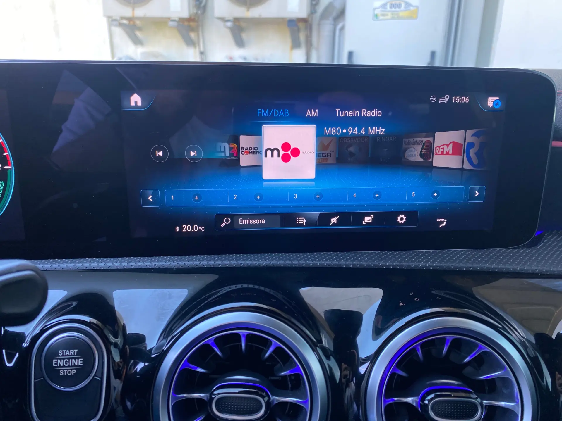 Mercedes-Benz CLA 250 e Shooting Brake AMG Line 24