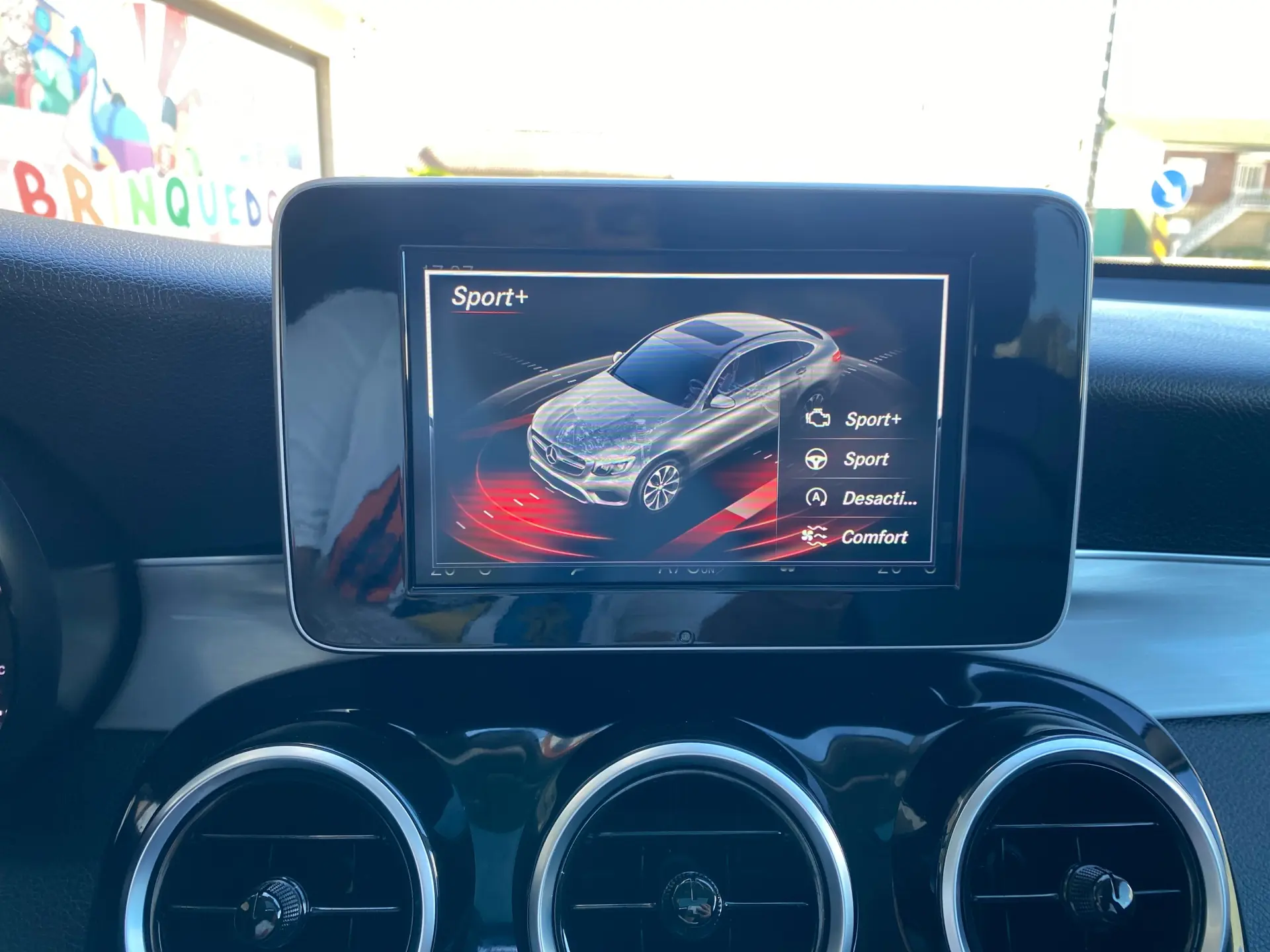 Mercedes-Benz GLC 220 d 4Matic 9G-TRONIC Exclusive 47