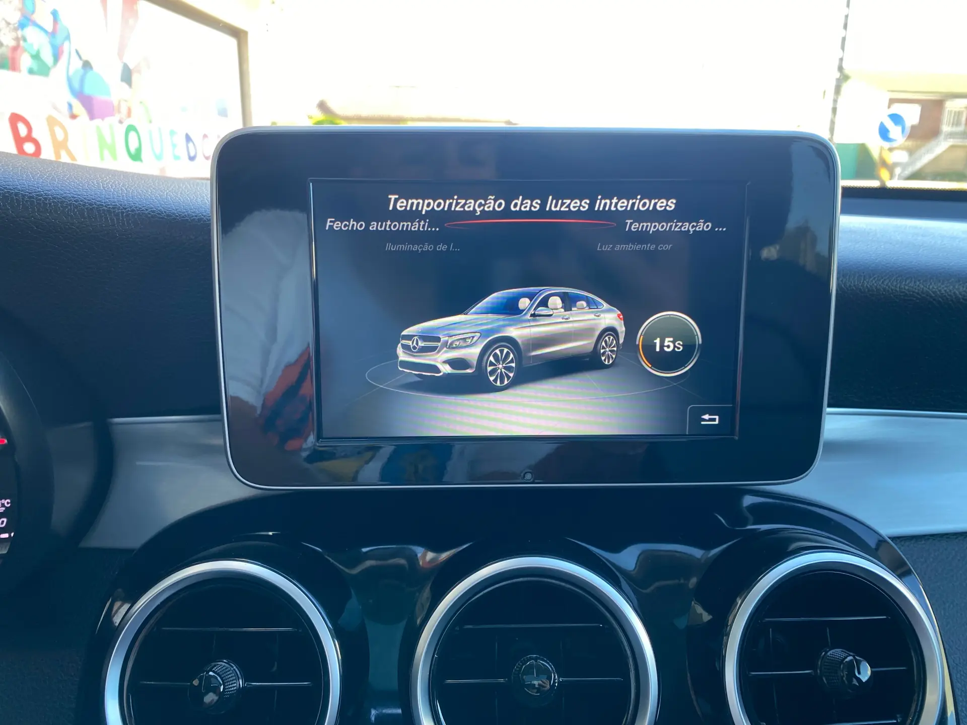 Mercedes-Benz GLC 220 d 4Matic 9G-TRONIC Exclusive 38