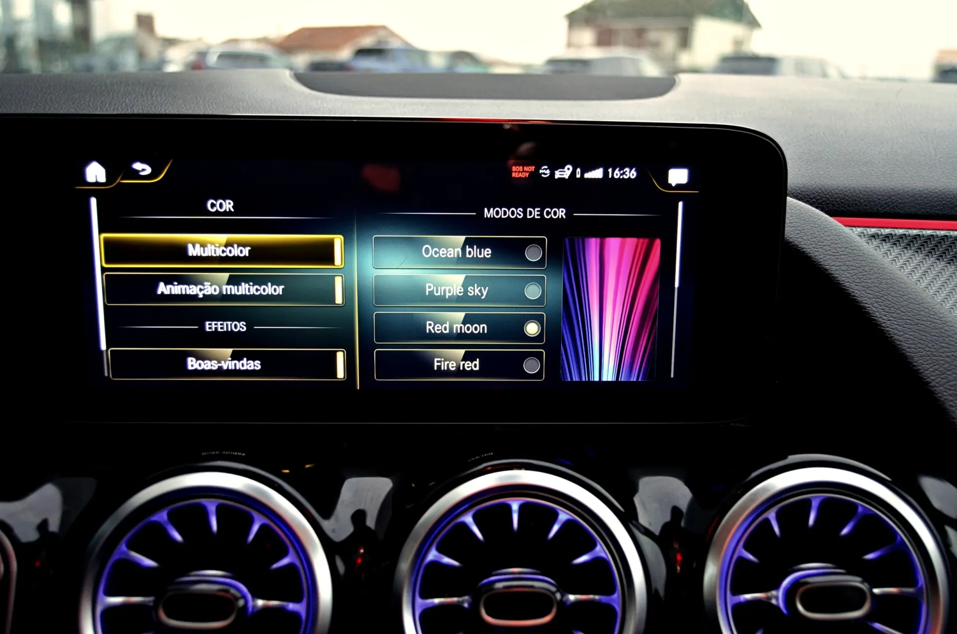 Mercedes-Benz GLA 250 e AMG Line 38