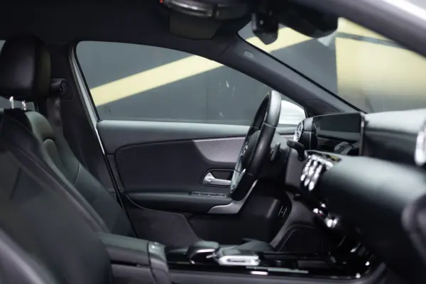 Mercedes-Benz A 250 e Progressive 19