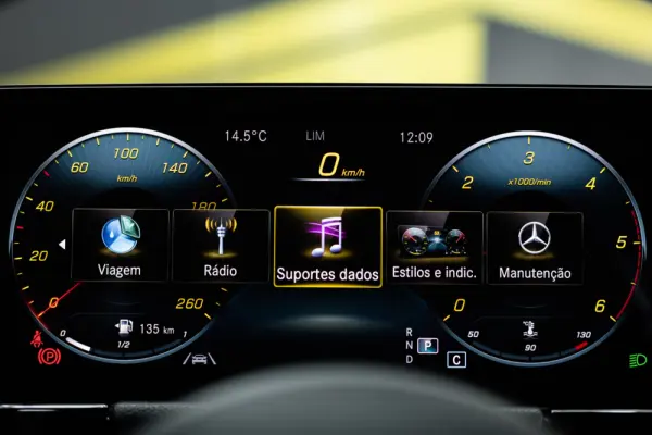 Mercedes-Benz GLA 180 d 8G-DCT Edition Progressive Line 41