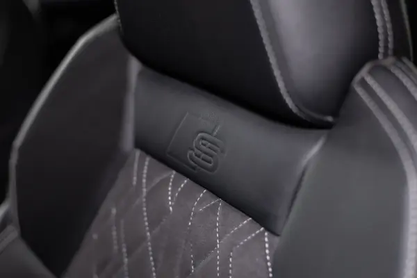 Audi Q4 e-tron 45 82 kWh 23