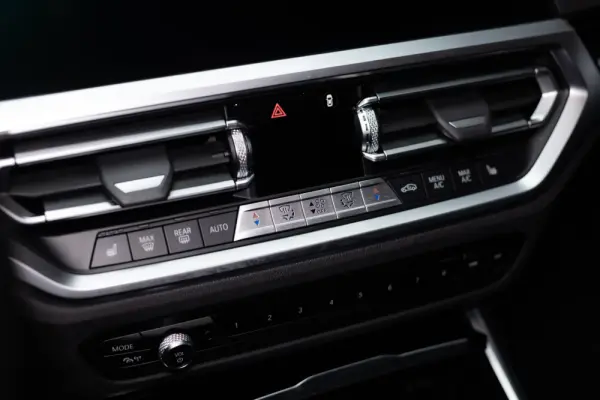 BMW 320 d Line Sport Auto 39