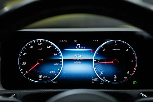 Mercedes-Benz A 180 Limousine d AMG Line Aut. 39