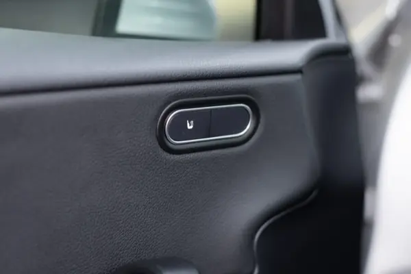 Mercedes-Benz A 180 Limousine d Progressive Aut. 31