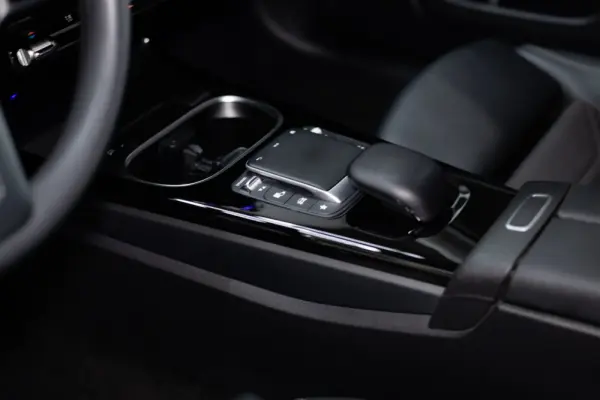 Mercedes-Benz A 180 Limousine d Progressive Aut. 36