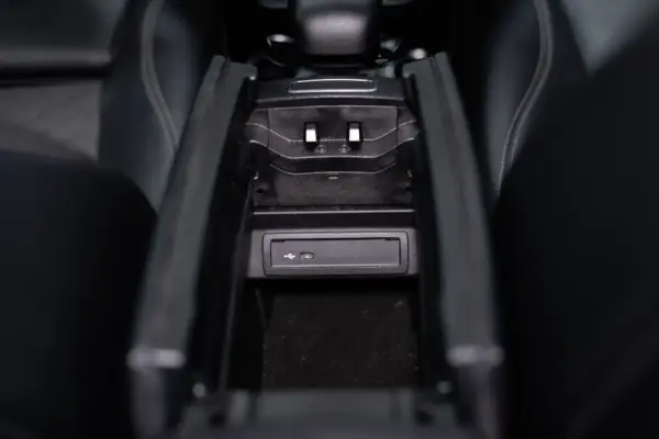 Mercedes-Benz A 180 Limousine d Progressive Aut. 39