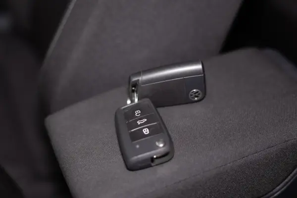 Volkswagen Polo 1.0 TSI Confortline 40