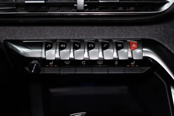 Peugeot 5008 1.5 BlueHDi GT Line EAT8 42