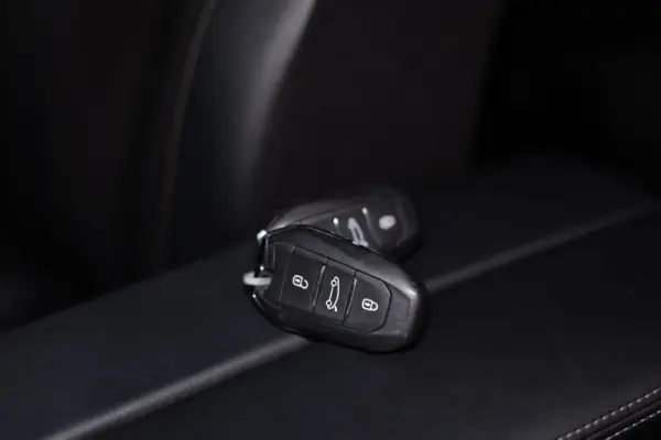 Peugeot 5008 1.5 BlueHDi GT Line EAT8 44