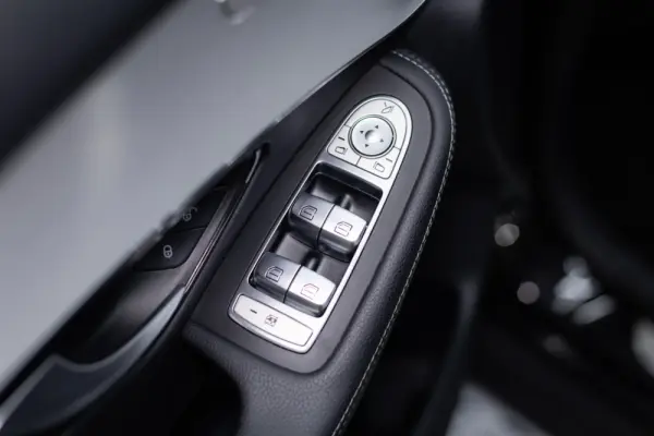 Mercedes-Benz GLC 300 de 4Matic 31